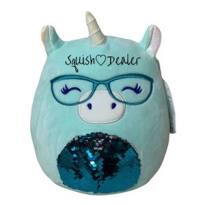 ☆ NWT 7” Squishmallow Nyla Target Exclusive ☆